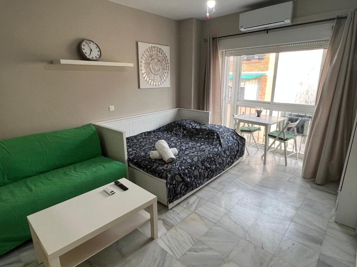 Genuar Apartments Malaga Center 2 ภายนอก รูปภาพ